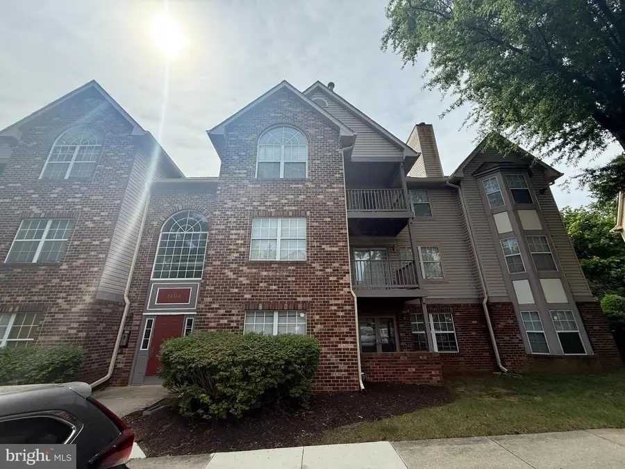 9704 Lake Pointe Ct #102, Upper Marlboro, MD 20774 - #2