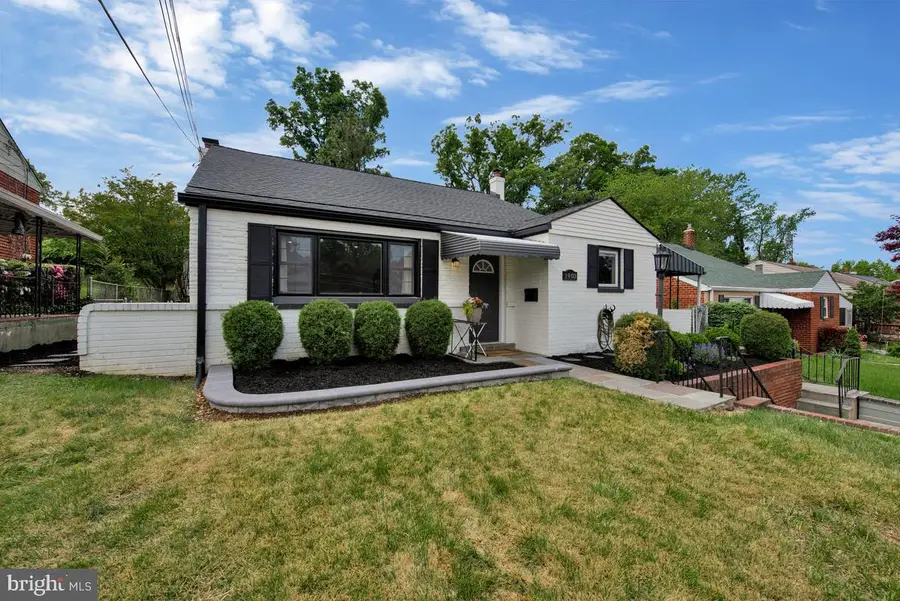 1903 Campbell Dr, Suitland, MD 20746 - #3