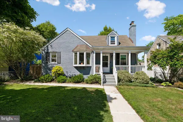 4604 Burlington Rd, HYATTSVILLE, MD 20781