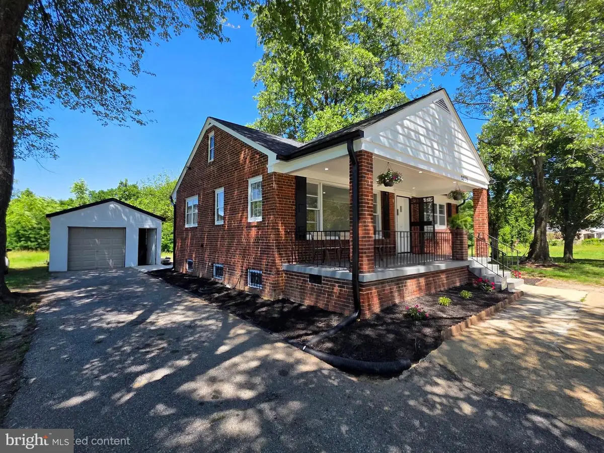 2206 Brinkley Rd, Fort Washington, MD 20744 - #1