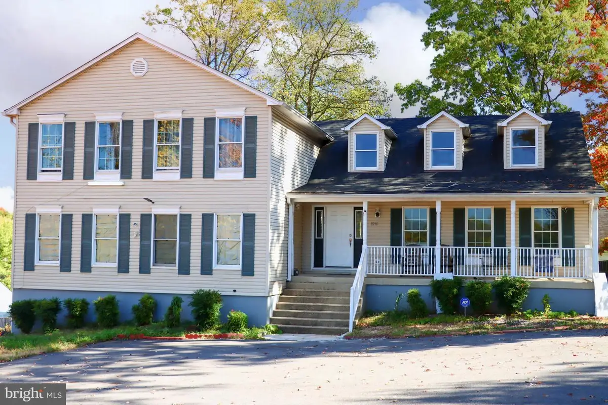9216 Crandall Rd, Lanham, MD 20706 - #1