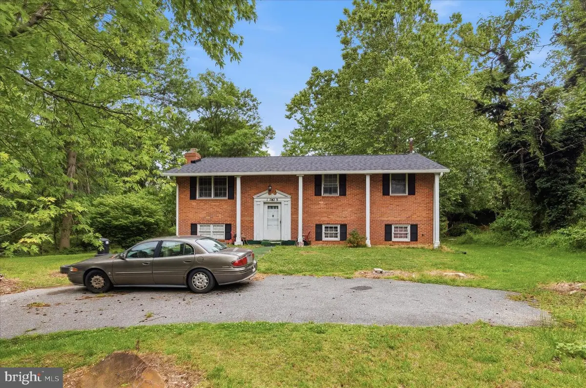 1529 7th St, Lanham, MD 20706 - #1