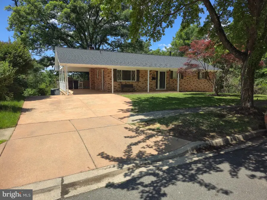 6318 Barrs Ln, Lanham, MD 20706 - #3