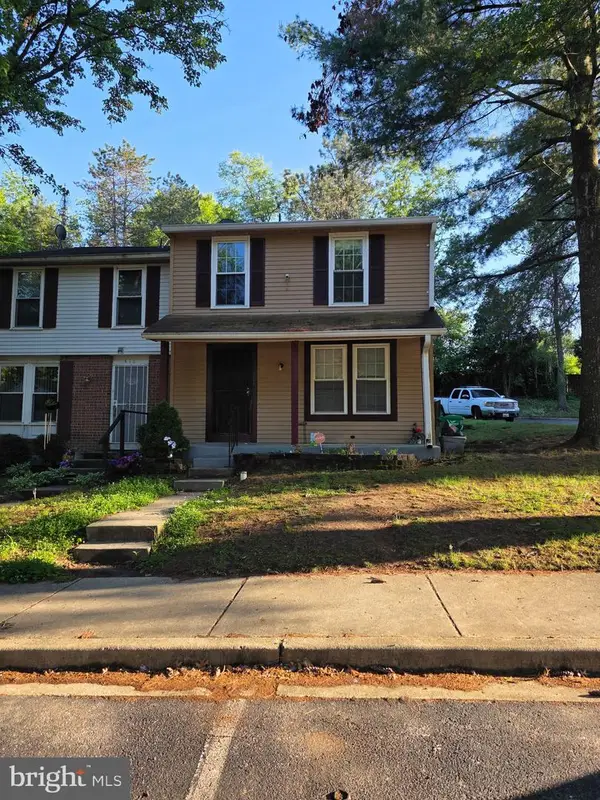 418 Shady Glen Dr, CAPITOL HEIGHTS, MD 20743