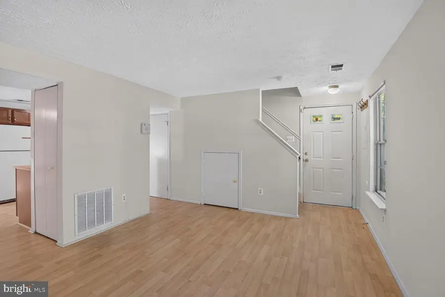16335 Pewter Ln, Bowie, MD 20716 - #3