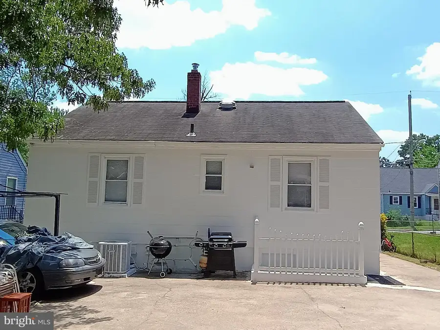 6116 Alpine St, District Heights, MD 20747 - #2