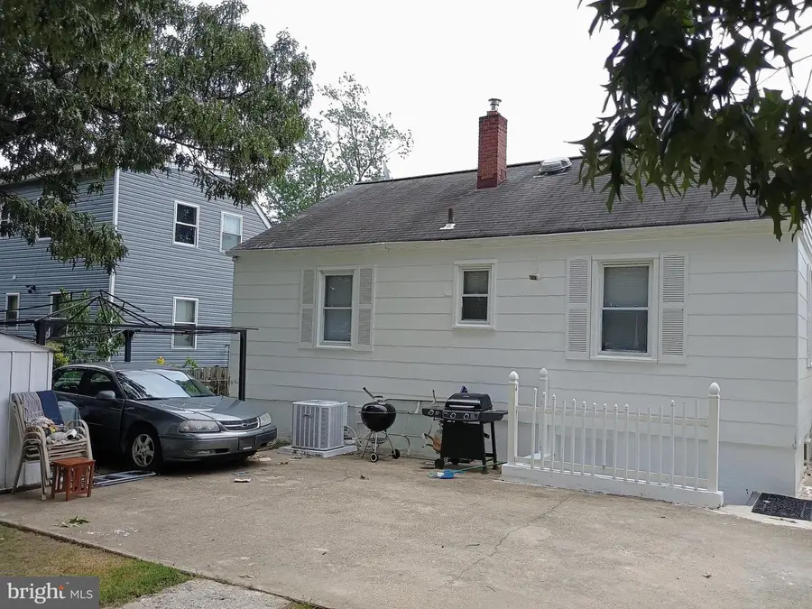 6116 Alpine St, District Heights, MD 20747 - #3