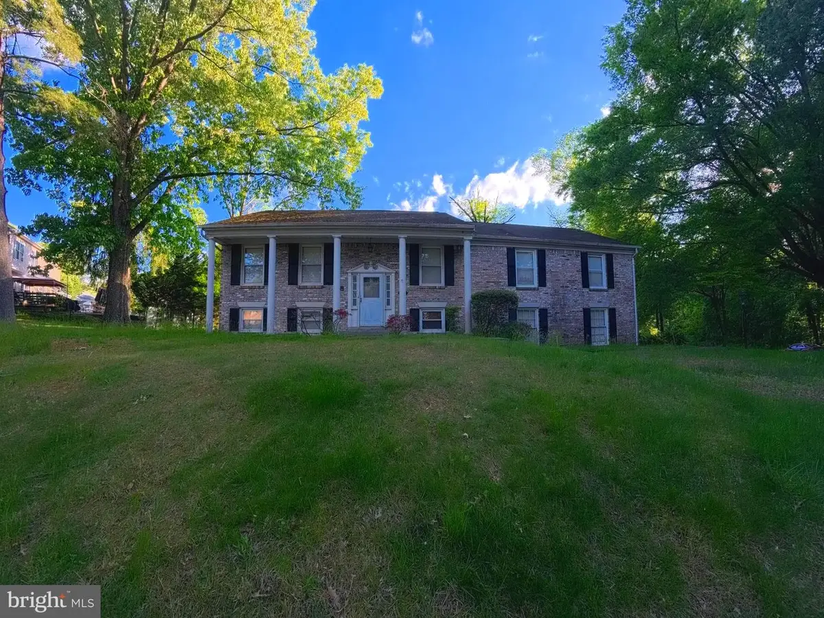 11801 Fairgreen Ln, Upper Marlboro, MD 20772 - #1