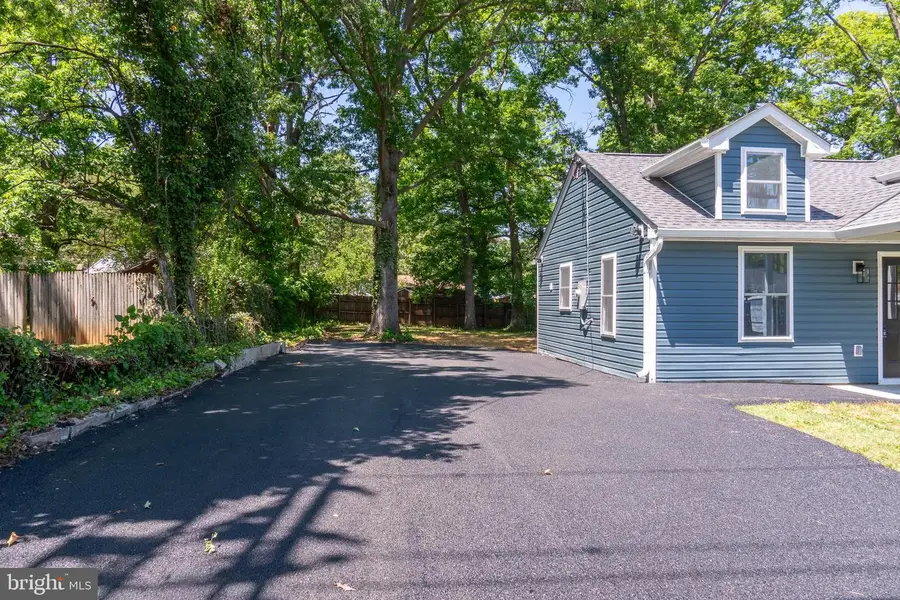 9208 Lanham Severn Rd, Lanham, MD 20706 - #2