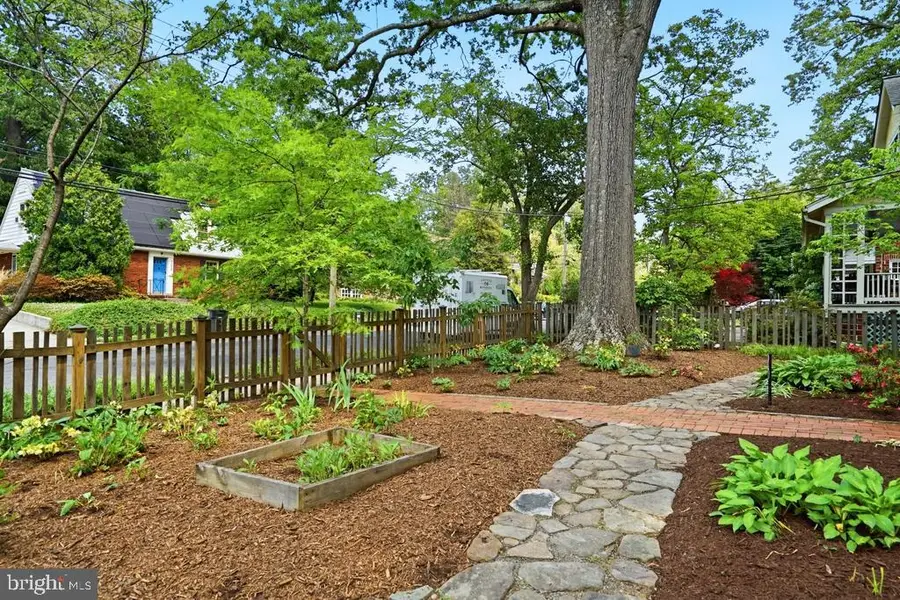 4003 Oglethorpe St, Hyattsville, MD 20782 - #3