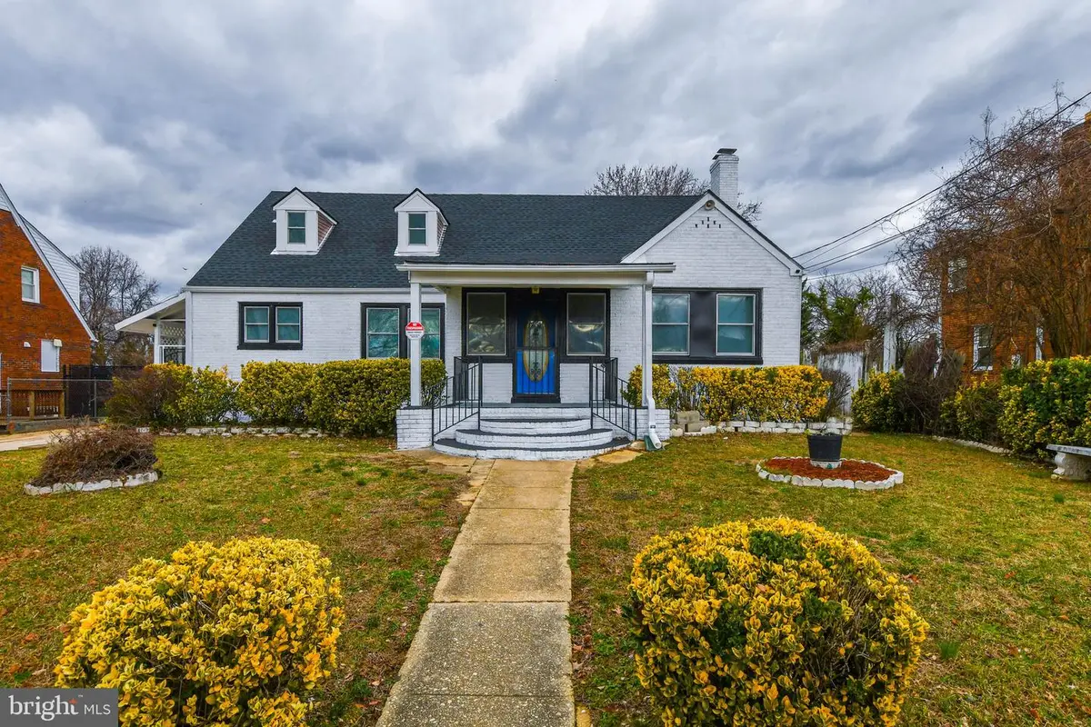 3802 Cedar Dr, Suitland, MD 20746 - #1