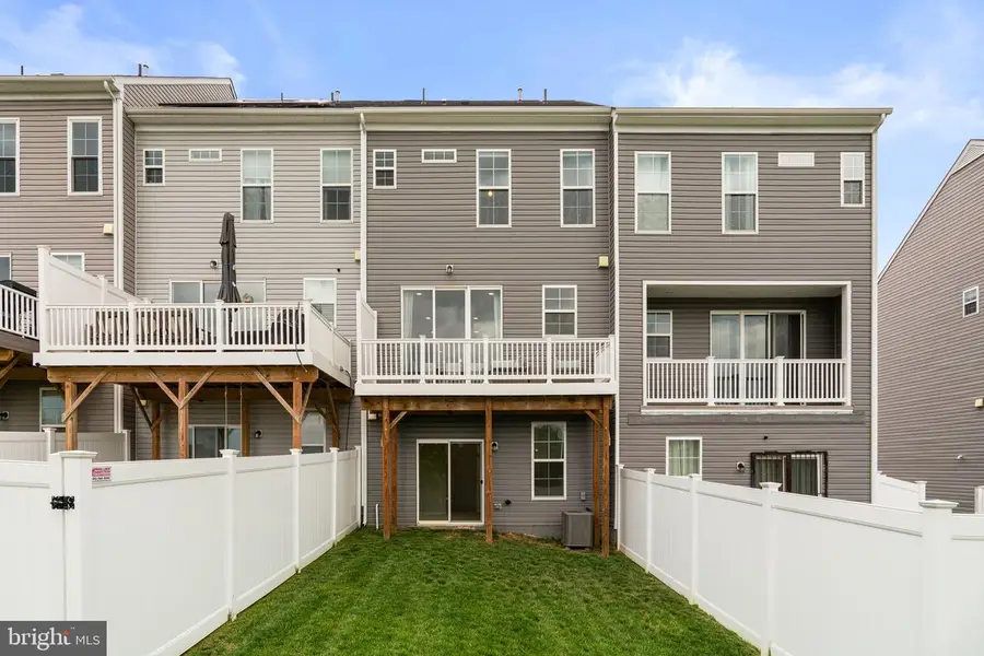 1039 High Point Trl, Laurel, MD 20707 - #2