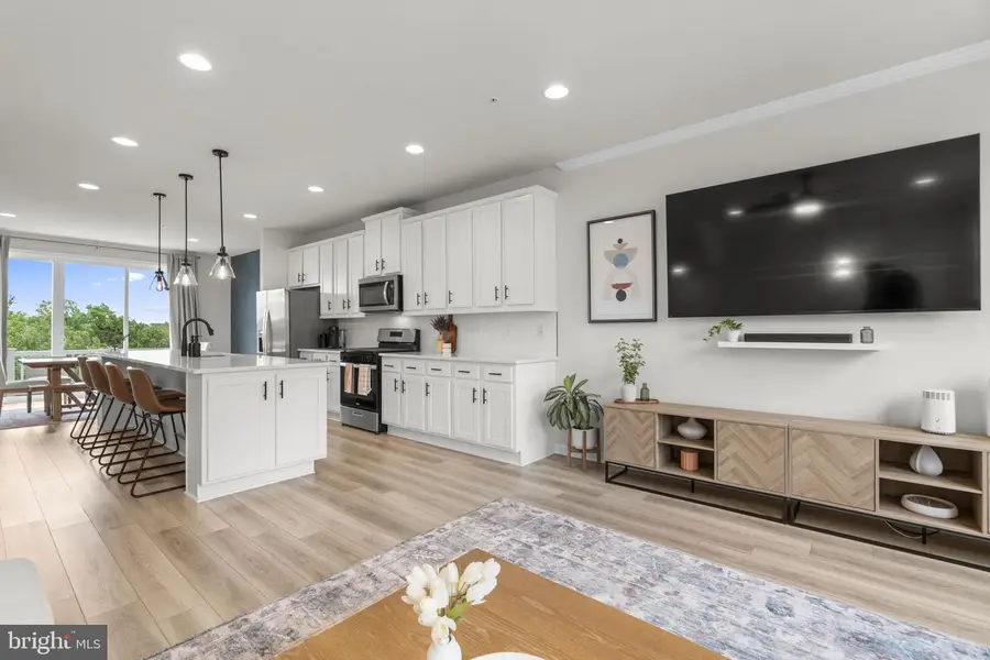 1039 High Point Trl, Laurel, MD 20707 - #3