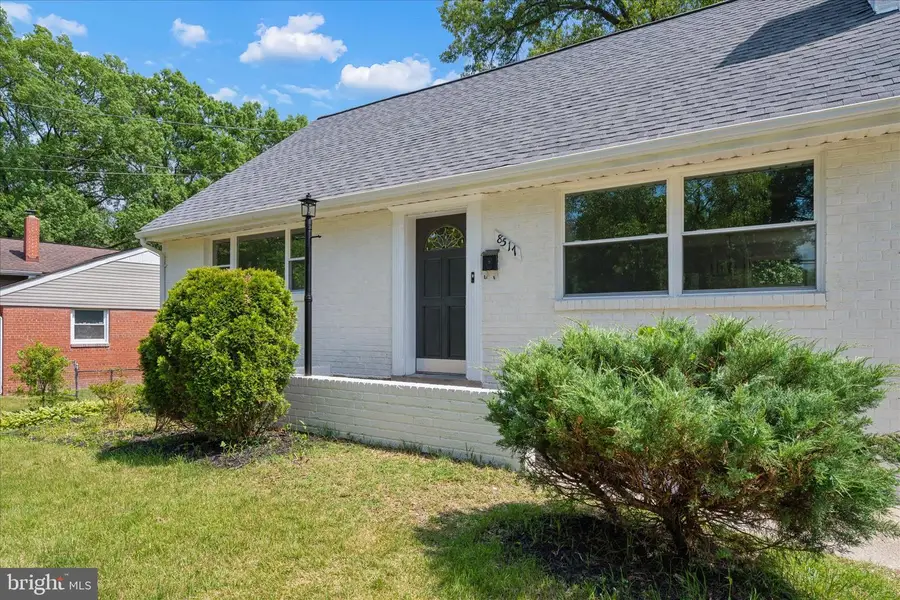 8517 Oglethorpe St, New Carrollton, MD 20784 - #2