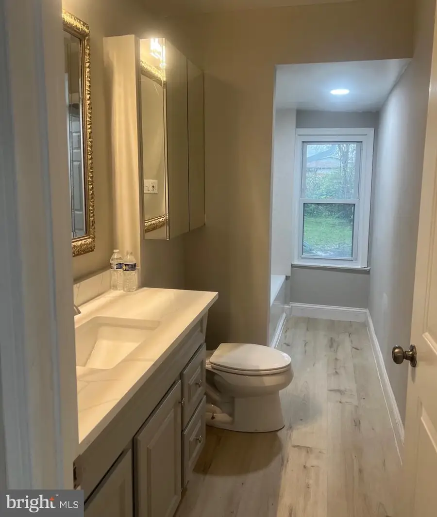 3 Lakecrest Cir, Greenbelt, MD 20770 - #2