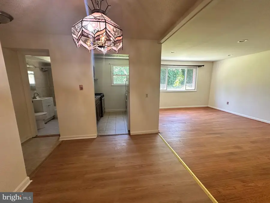 3831 Hamilton #f-102, Hyattsville, MD 20781 - #3