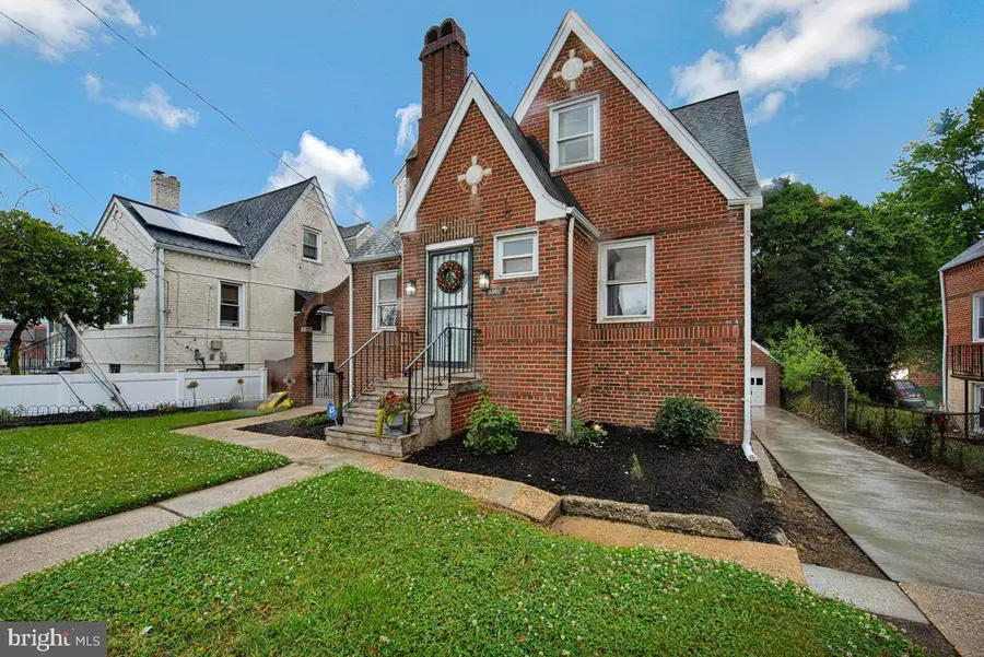 5002 Silver Hill Rd, Suitland, MD 20746 - #2