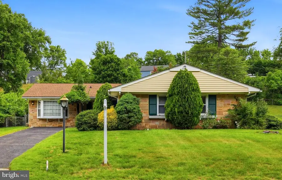 12308 Melling Ln, Bowie, MD 20715 - #2