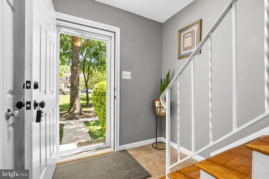 15818 Millbrook Ln #110, Laurel, MD 20707 - #3