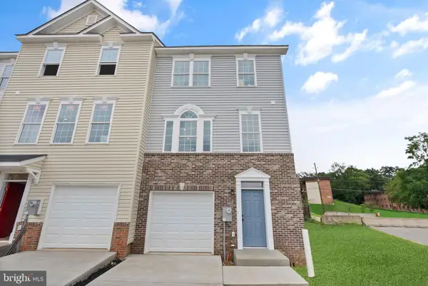 4927 Devitt Pl, OXON HILL, MD 20745