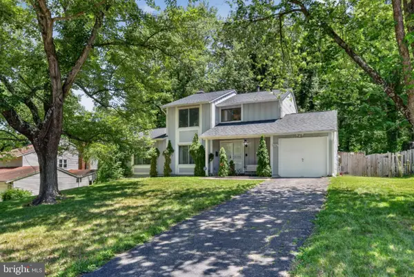 15927 Peach Walker Dr, BOWIE, MD 20716