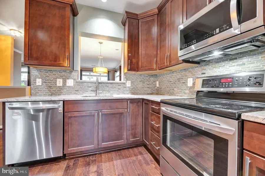 5502 Capital Gateway Dr #418, Suitland, MD 20746 - #3