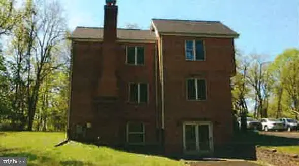10406 Livingston Rd, Fort Washington, MD 20744 - #2