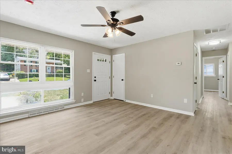 3012 Lumar Dr, Fort Washington, MD 20744 - #2