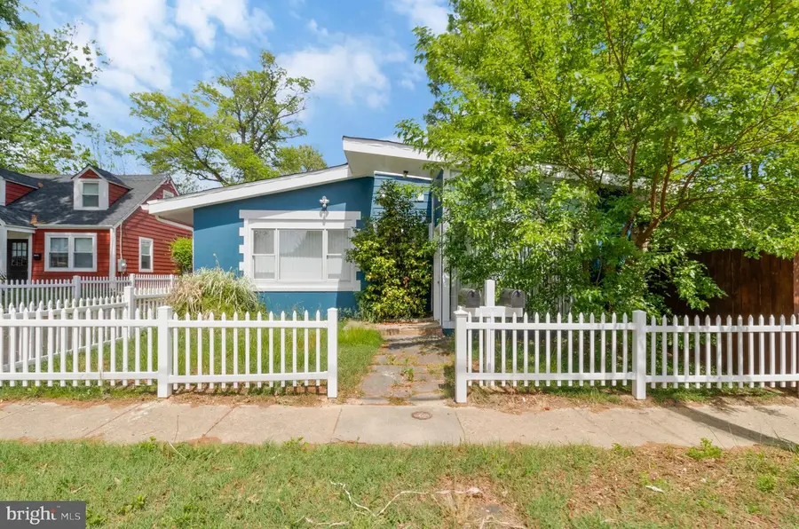 3801 Cedar Croft Pl, Brentwood, MD 20722 - #3