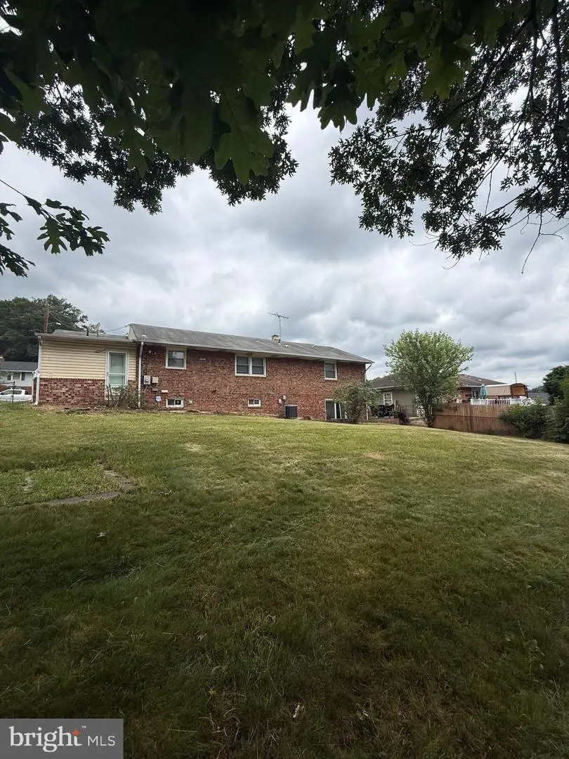 3413 Dunnington Rd, Beltsville, MD 20705 - #2
