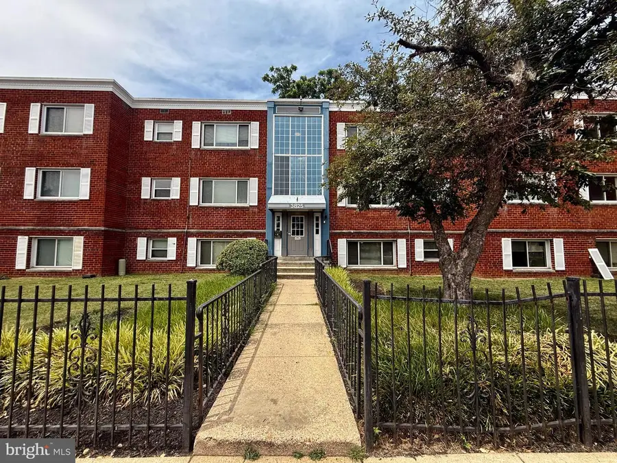 3825 Hamilton St #c-304, Hyattsville, MD 20781 - #2