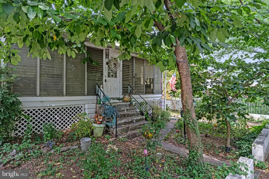 3710 Shepherd St, Brentwood, MD 20722 - #2