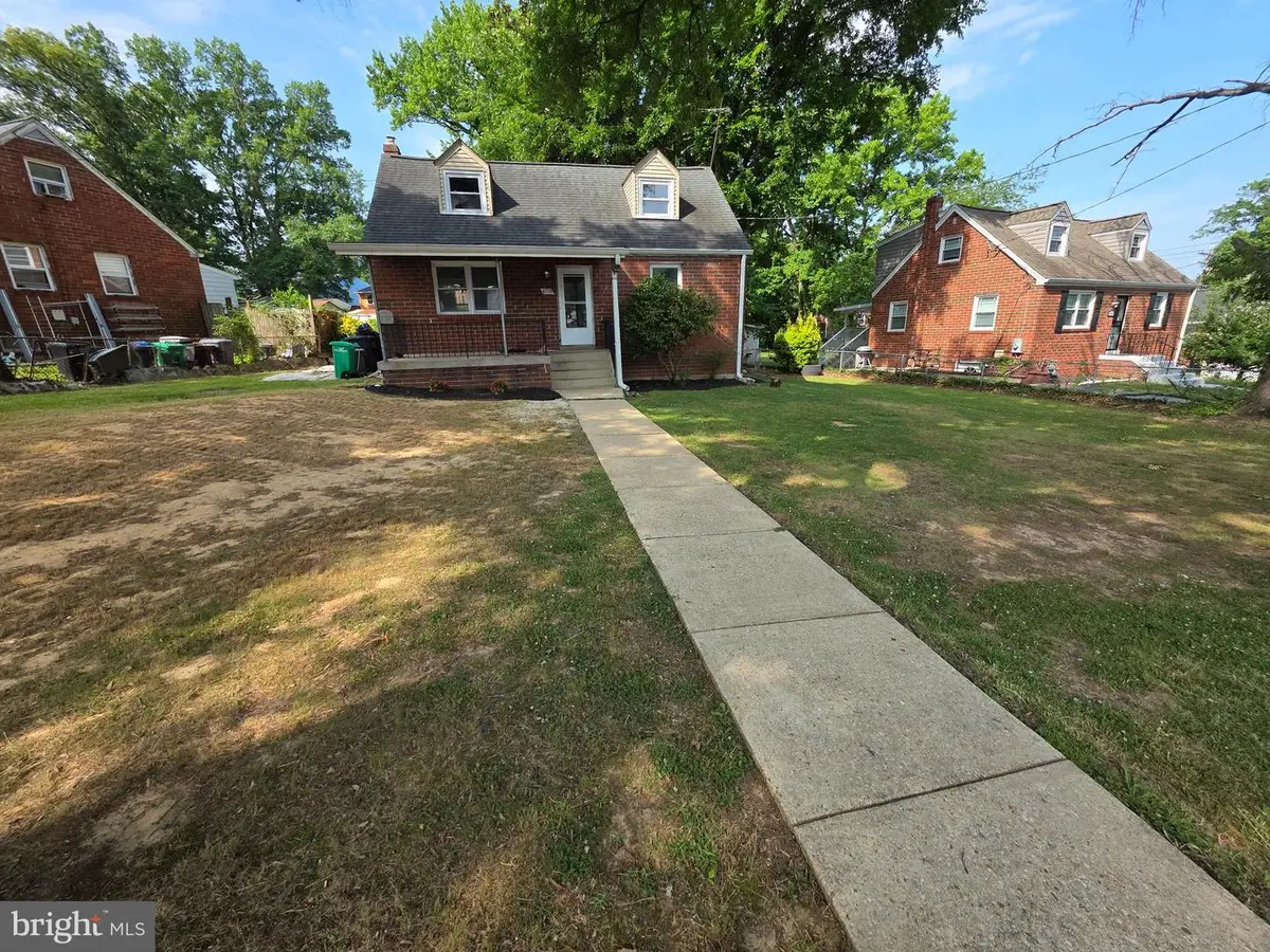 4718 68th Ave, Hyattsville, MD 20784 - #1