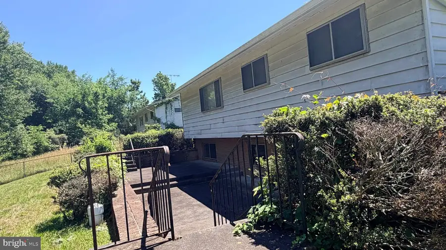 6000 Ladd Rd, Suitland, MD 20746 - #3