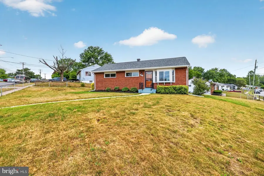 7408 Mason St, District Heights, MD 20747 - #2