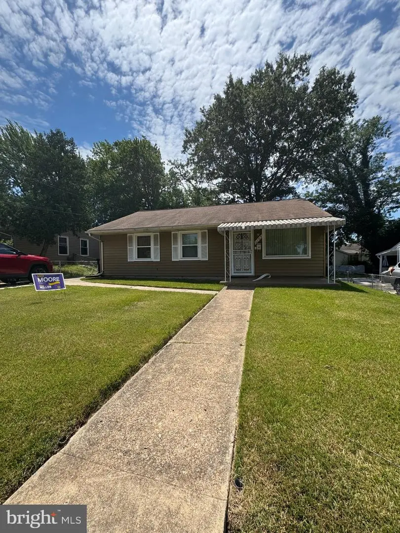 1105 Wentworth Dr, Oxon Hill, MD 20745 - #1