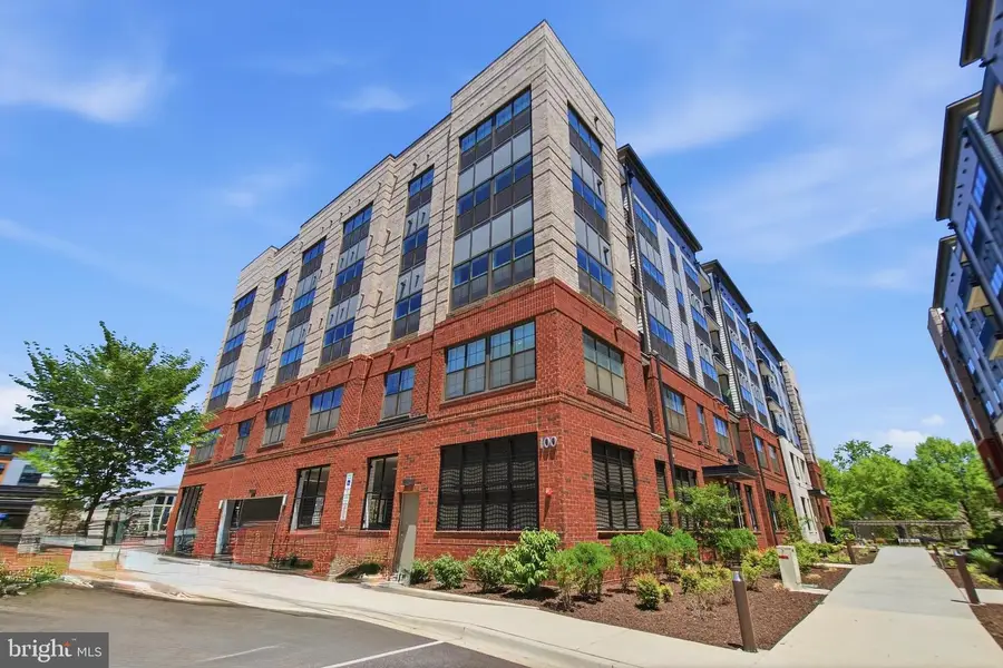 100 Saint Ives Pl #108, Oxon Hill, MD 20745 - #2
