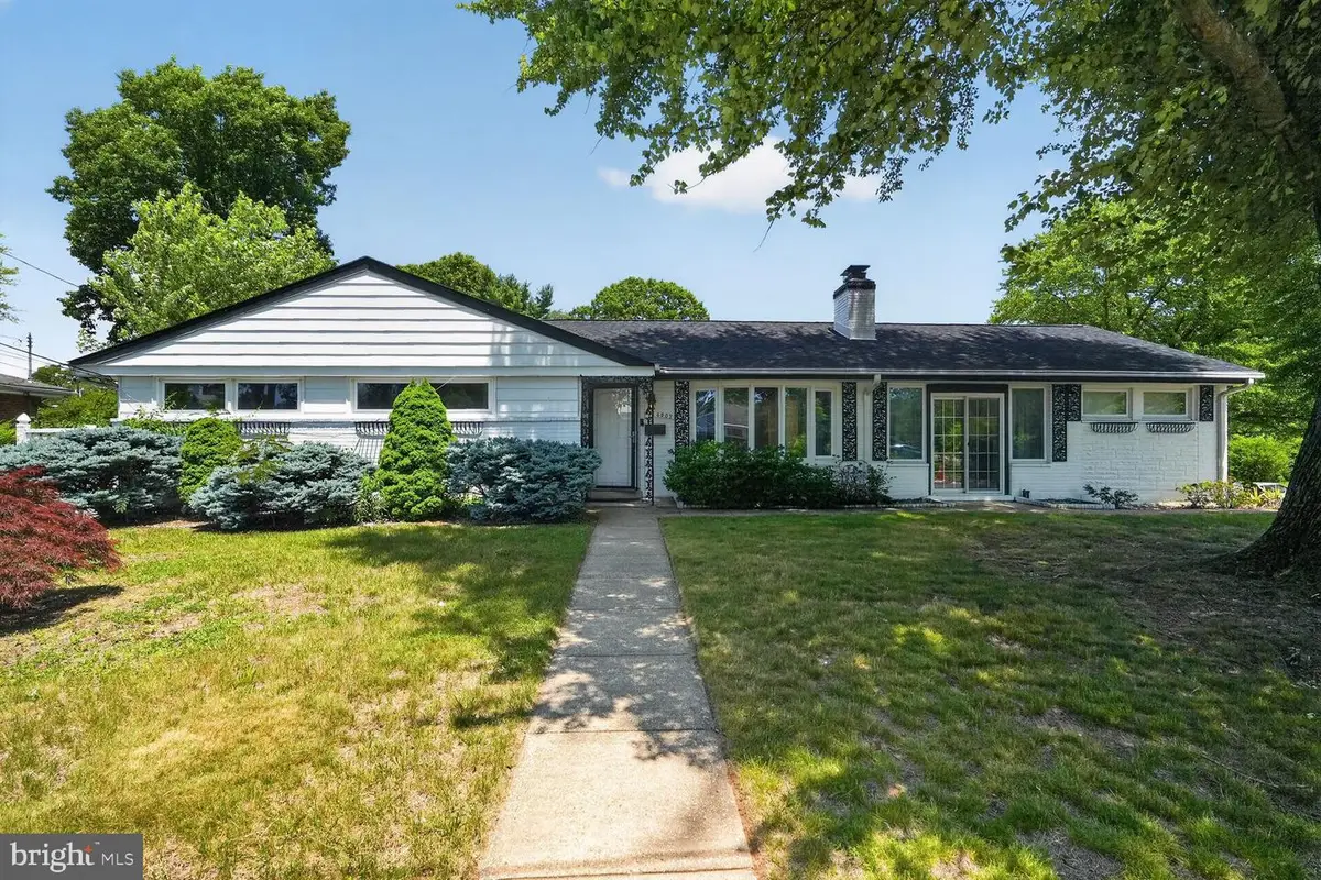 4202 Yates Rd, Beltsville, MD 20705 - #1