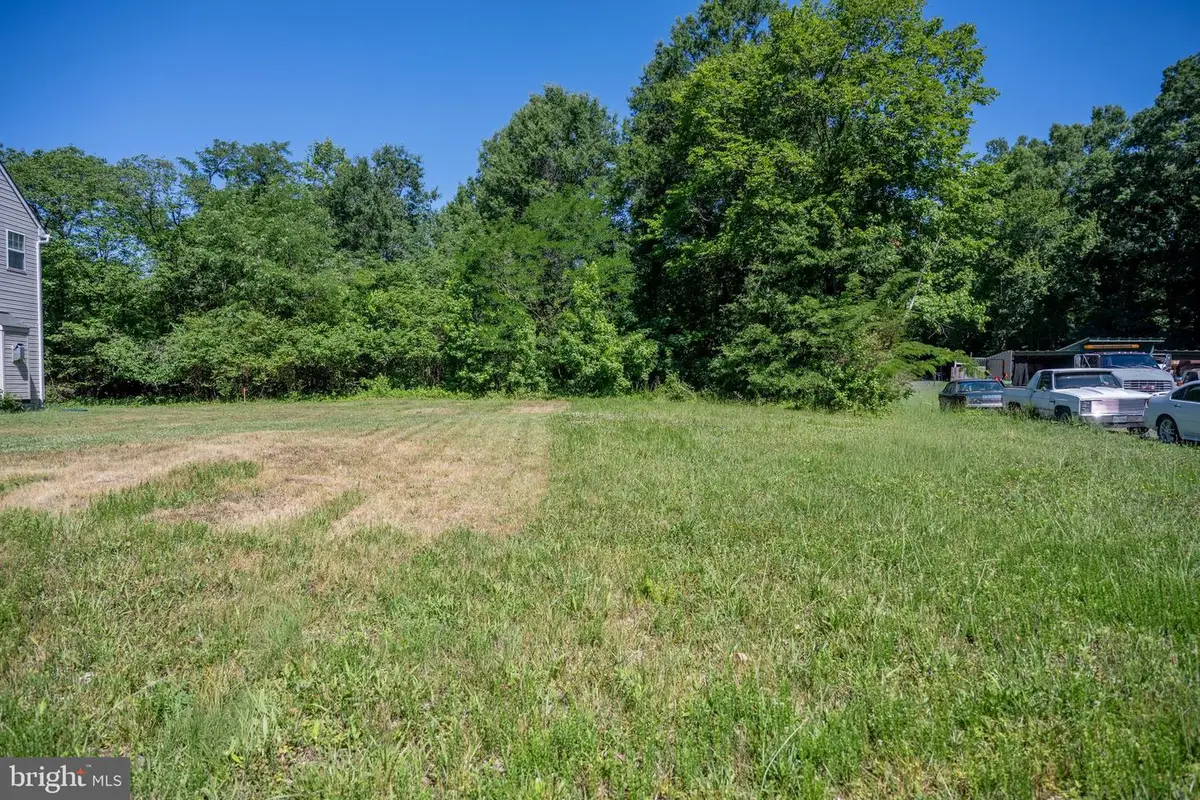 8302 Dyson Rd, Brandywine, MD 20613 - #1