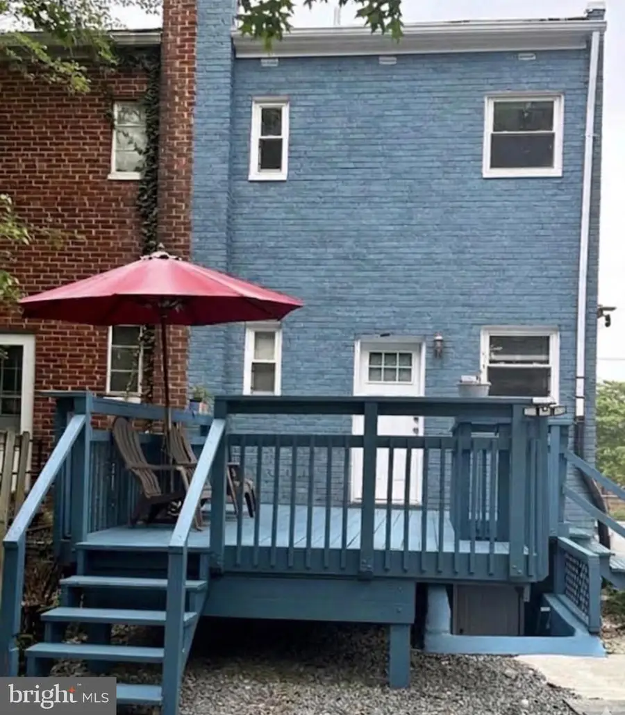 1821 Longfellow St, Hyattsville, MD 20782 - #2