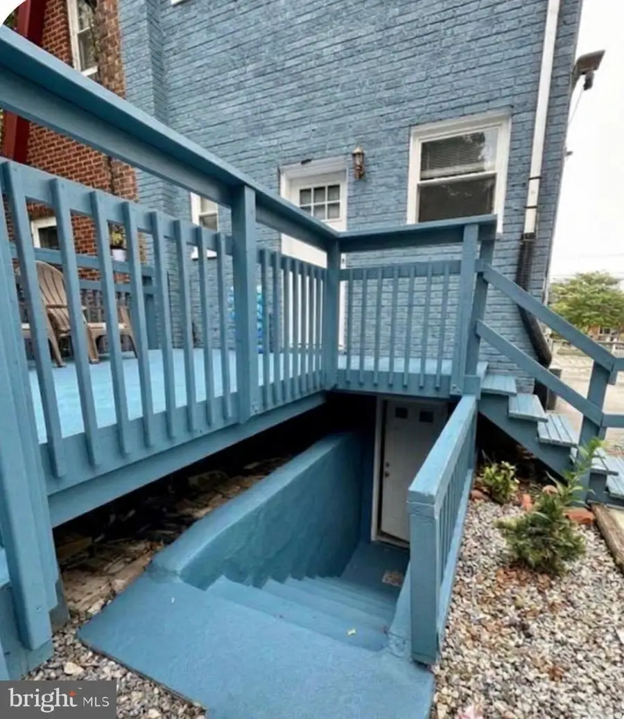 1821 Longfellow St, Hyattsville, MD 20782 - #3