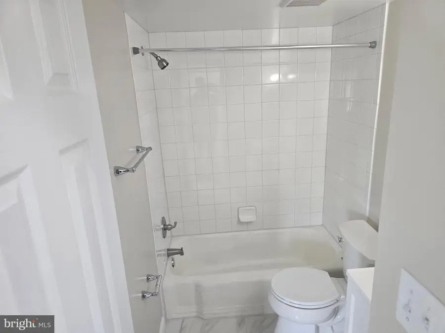 5402 85th Ave #103, Hyattsville, MD 20784 - #3