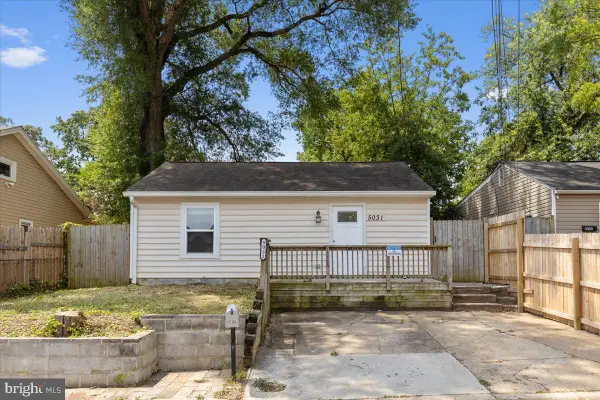 5031 Emo St, CAPITOL HEIGHTS, MD 20743