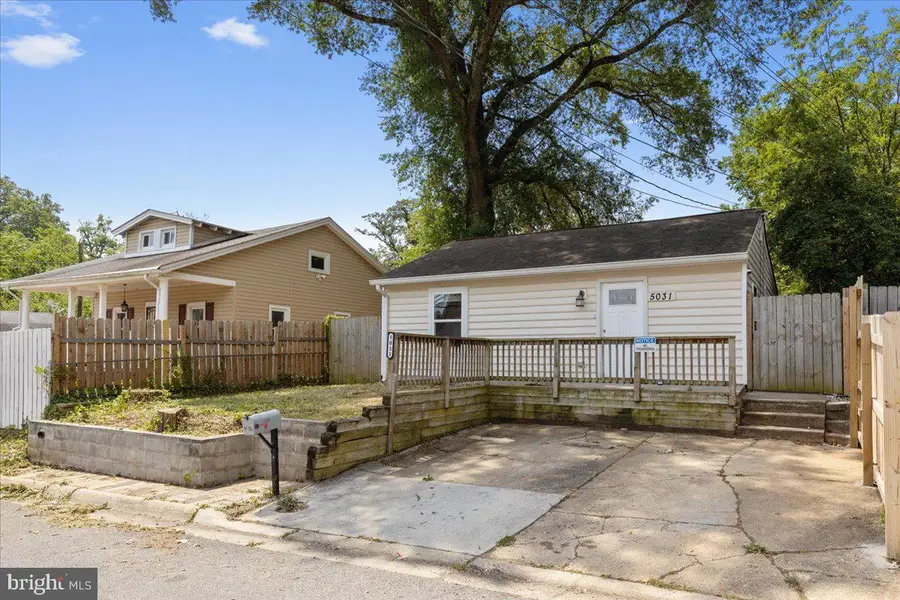 5031 Emo St, Capitol Heights, MD 20743 - #2
