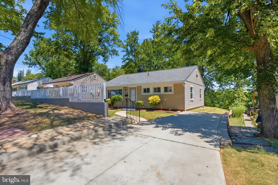 3713 Ingalls Ave, Hyattsville, MD 20784 - #2