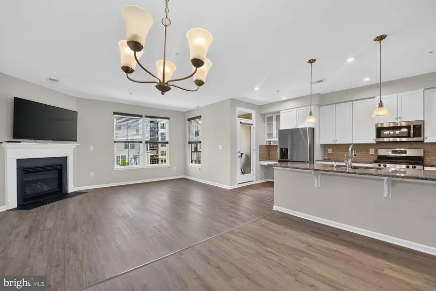 3210 Tribune Ct, Hyattsville, MD 20782 - #2