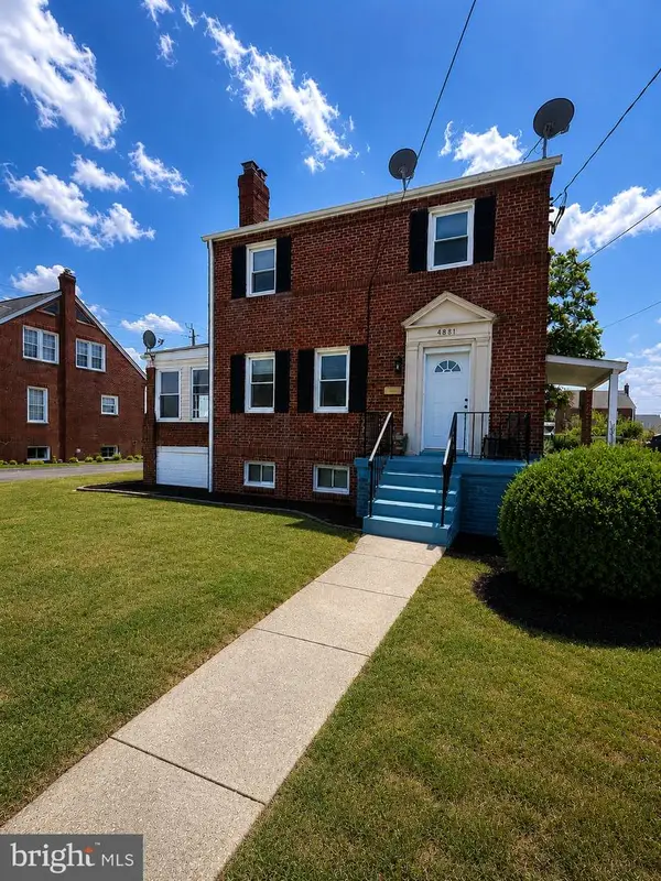 4881 Towne Park Rd, SUITLAND, MD 20746
