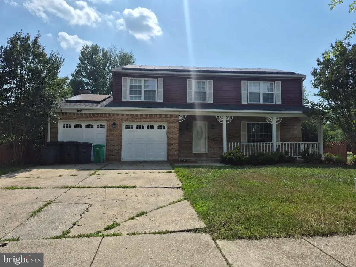 8106 Maxfield Dr, Clinton, MD 20735 - #1