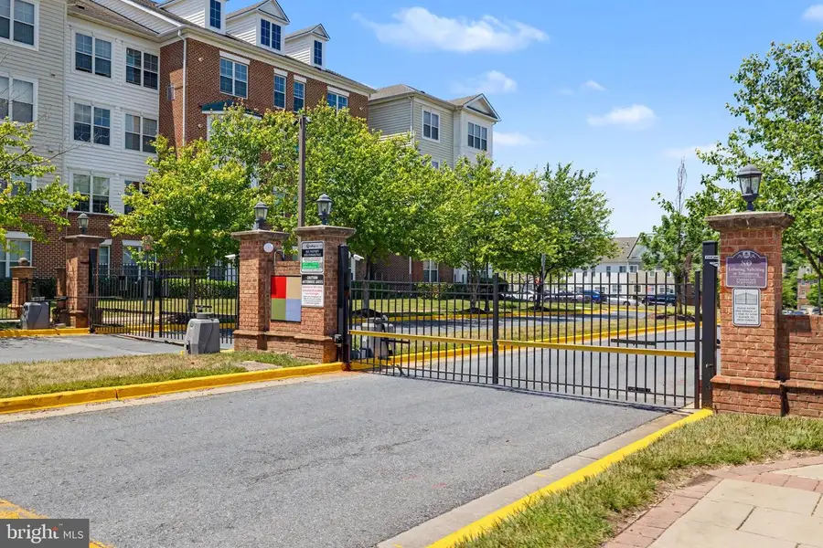 4332 Telfair Blvd #334, Suitland, MD 20746 - #2