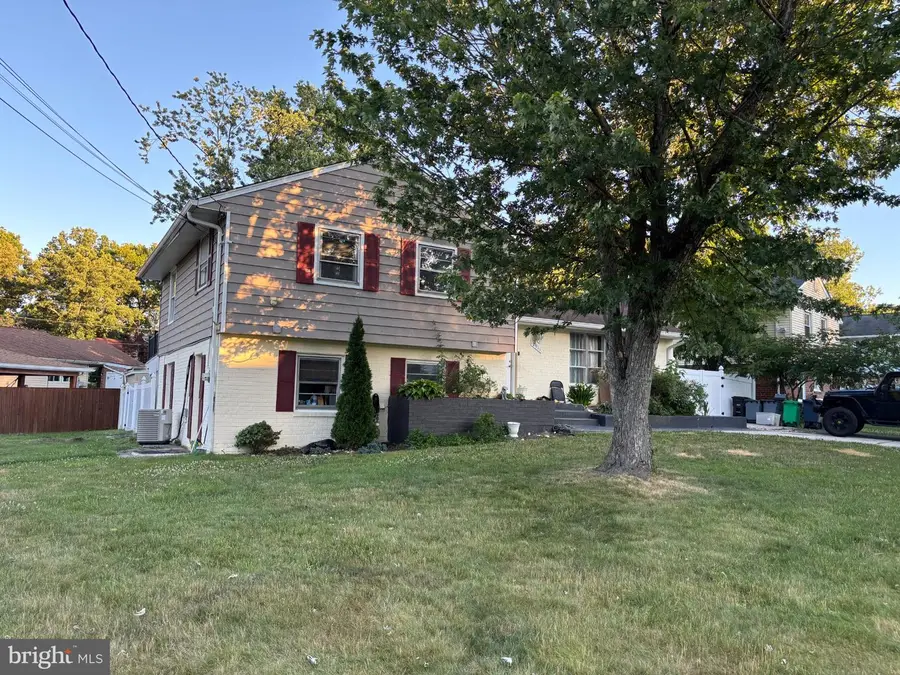 12911 Paca Dr, Beltsville, MD 20705 - #2
